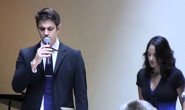 Luca Mendes já trabalhou com os maiores fotógrafos do mundo e morava em Nova York. (Foto: Reprodução)