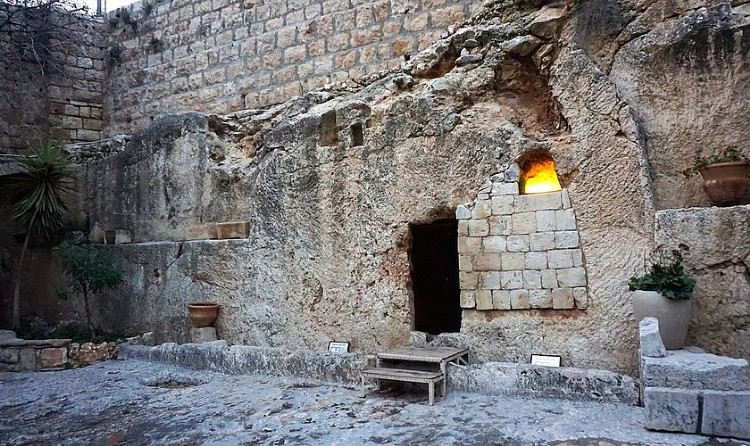 O 'Jardim da Tumba' é considerado pelos evangélicos, o real local do sepultamento e ressurreição de Jesus. (Foto: Loren)