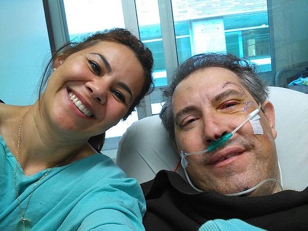 Rafael Henzel postou a foto em uma rede social ao lado da mulher, Jussara (Foto: Rafael Henzel/Arquivo pessoal)