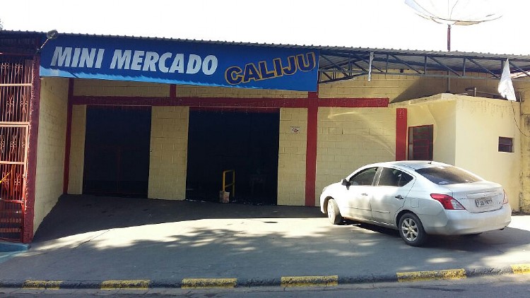 O salão está passando por adequações e em breve será inaugurado.