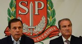 O prefeito João Doria e o secretário de Segurança Pública, Mágino Alves Barbosa. Foto: Rovena Rosa/Agência Brasil
