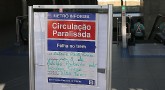 Segundo a assessoria de imprensa do metrô, não havia passageiros no momento do acidente e ninguém ficou ferido.